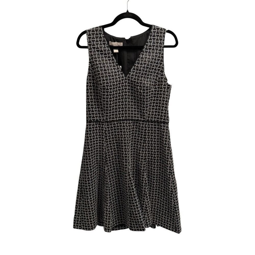 Banana Republic size 12 black and white fit and flare shift dress new with tags!